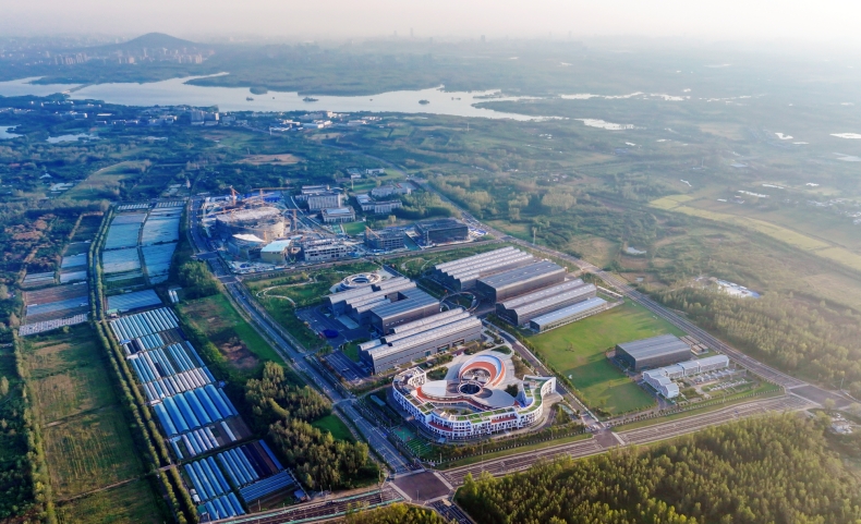 四中全会精神在基层“夸父”逐日 “人造...